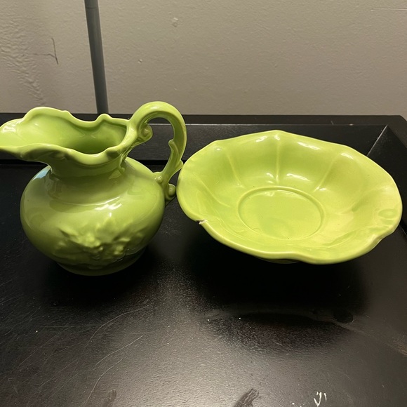 Vintage McCoy Like pitcher bowl and basin - Picture 4 of 4